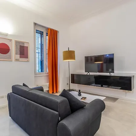 M25 - Garage Loft Διαμέρισμα *