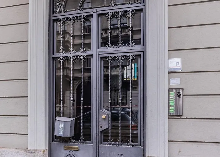 M25 - Garage Loft * Μιλάνο