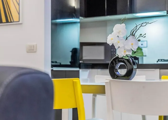 M25 - Garage Loft Διαμέρισμα