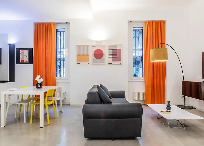 M25 - Garage Loft * Μιλάνο