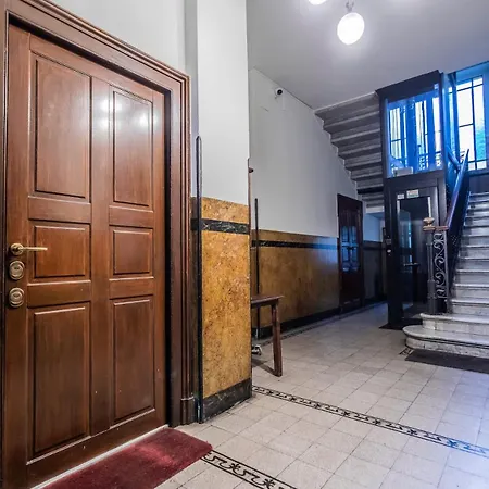 M25 - Garage Loft דירה מילאנו